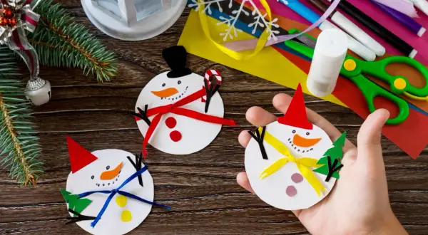 Własnoręczne ozdoby świąteczne: Piękne, tanie i proste DIY!